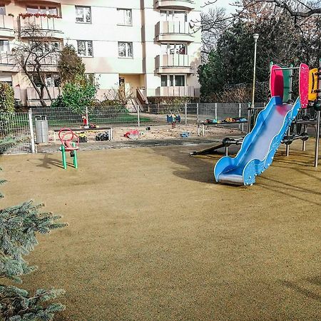Velvet Lazienki Park Varsó Kültér fotó
