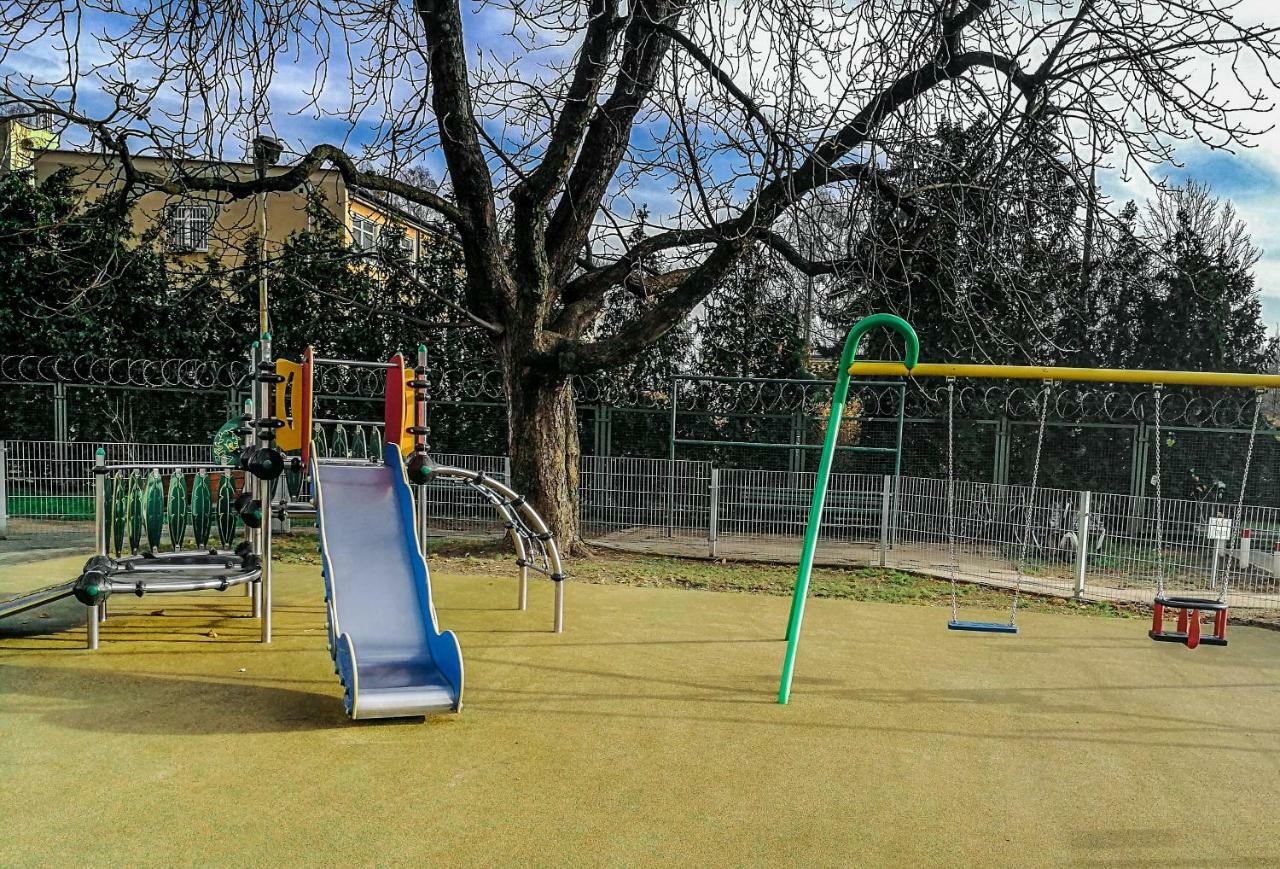Velvet Lazienki Park Varsó Kültér fotó