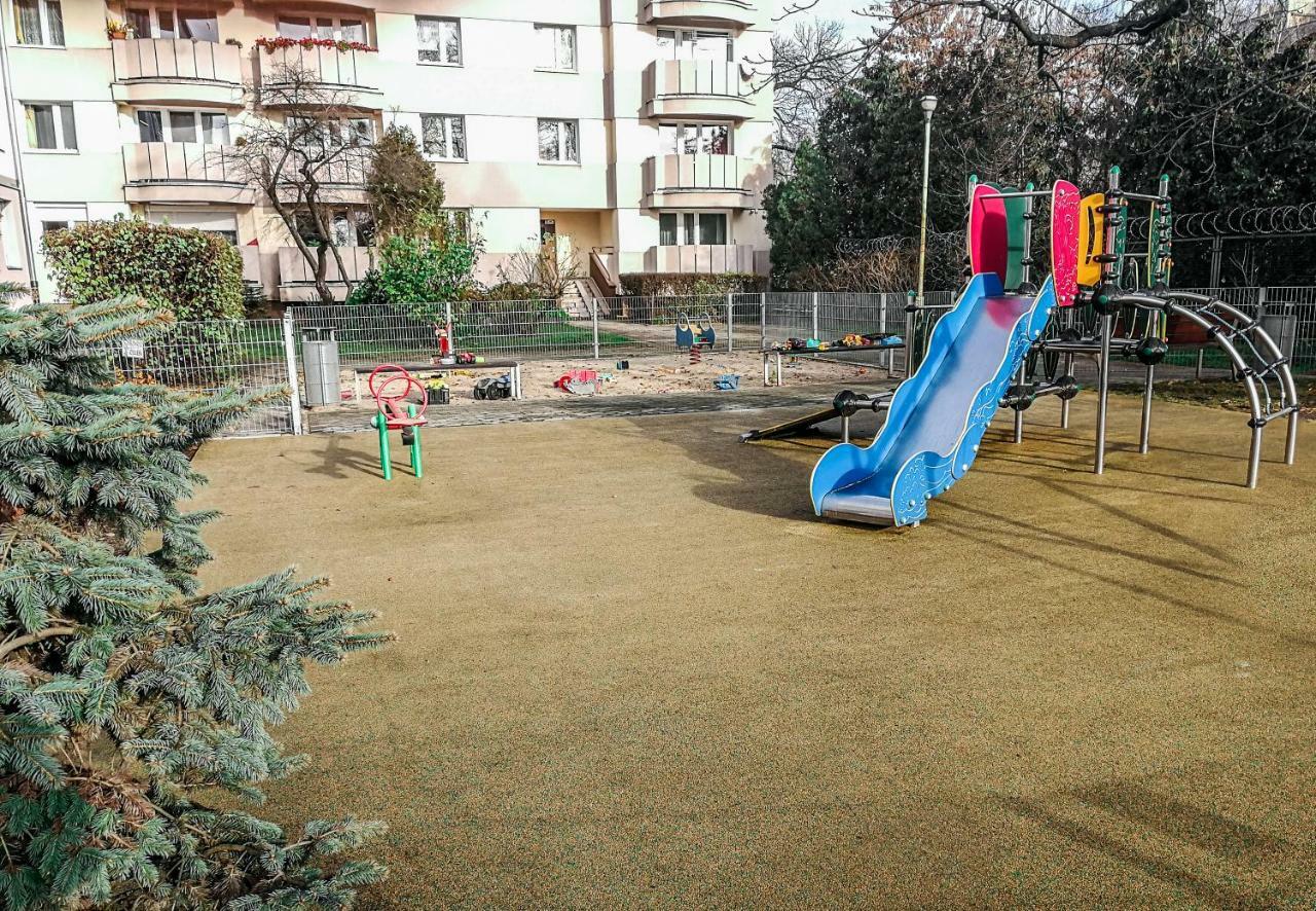 Velvet Lazienki Park Varsó Kültér fotó